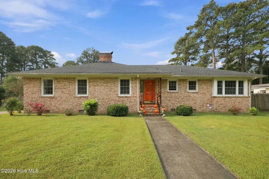 109 W 13th Street, Washington, NC 27889 - #3