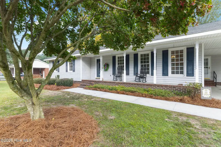2464 English Squire Drive, Kinston, NC 28504 - #3