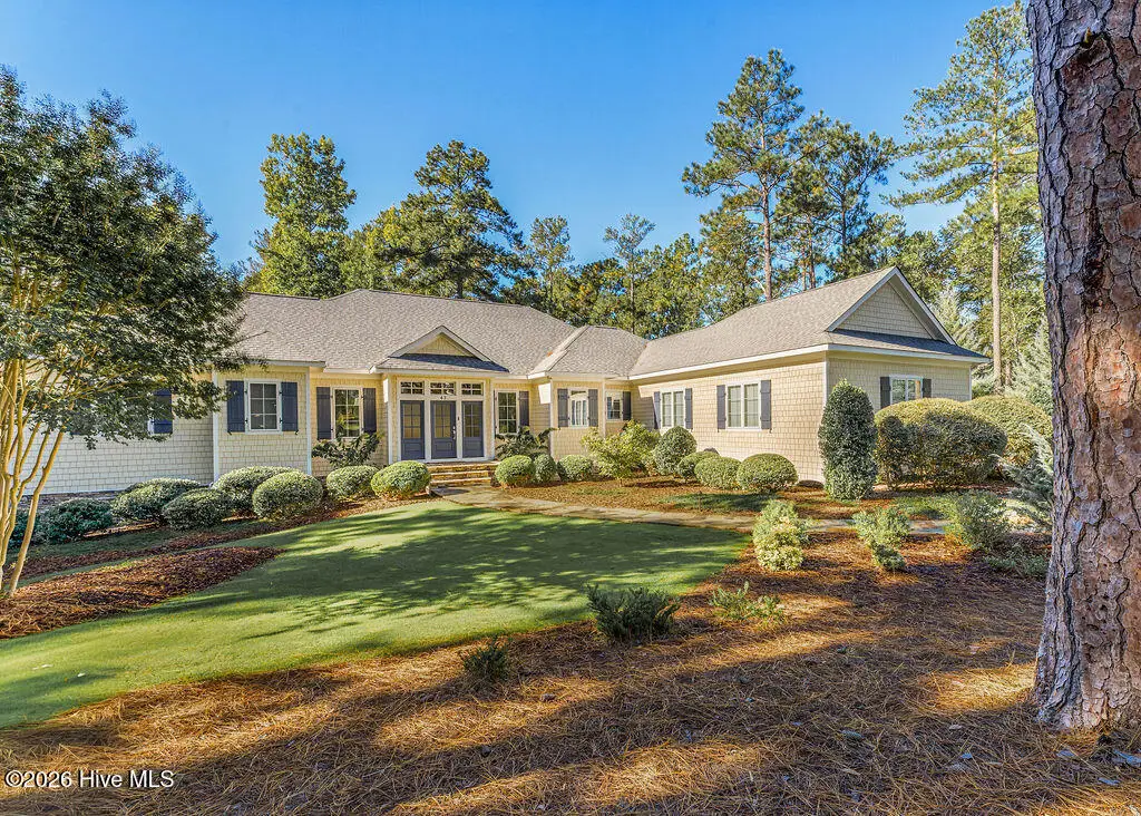 43 Ridgeland Street, Pinehurst, NC 28374 - #1