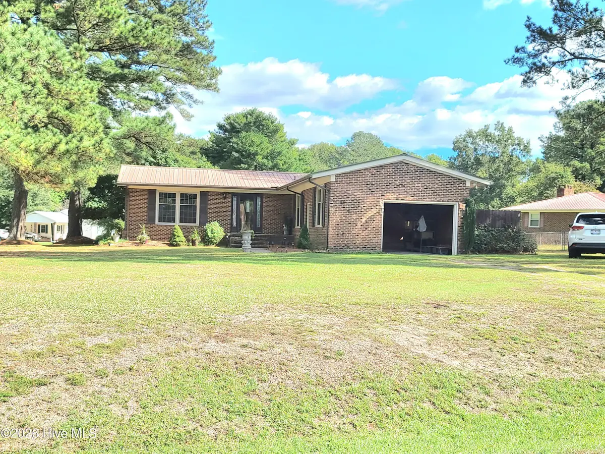 2113 Westwood Drive, Kinston, NC 28504 - #1