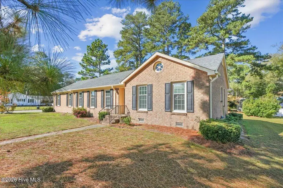 3000 Camelot Drive, Kinston, NC 28504 - #2