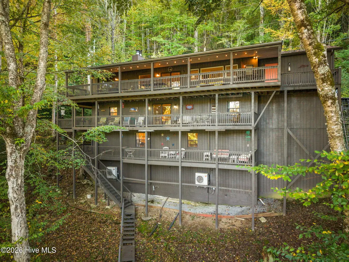 446 Nantahala Shores Road, Topton, NC 28781 - #1