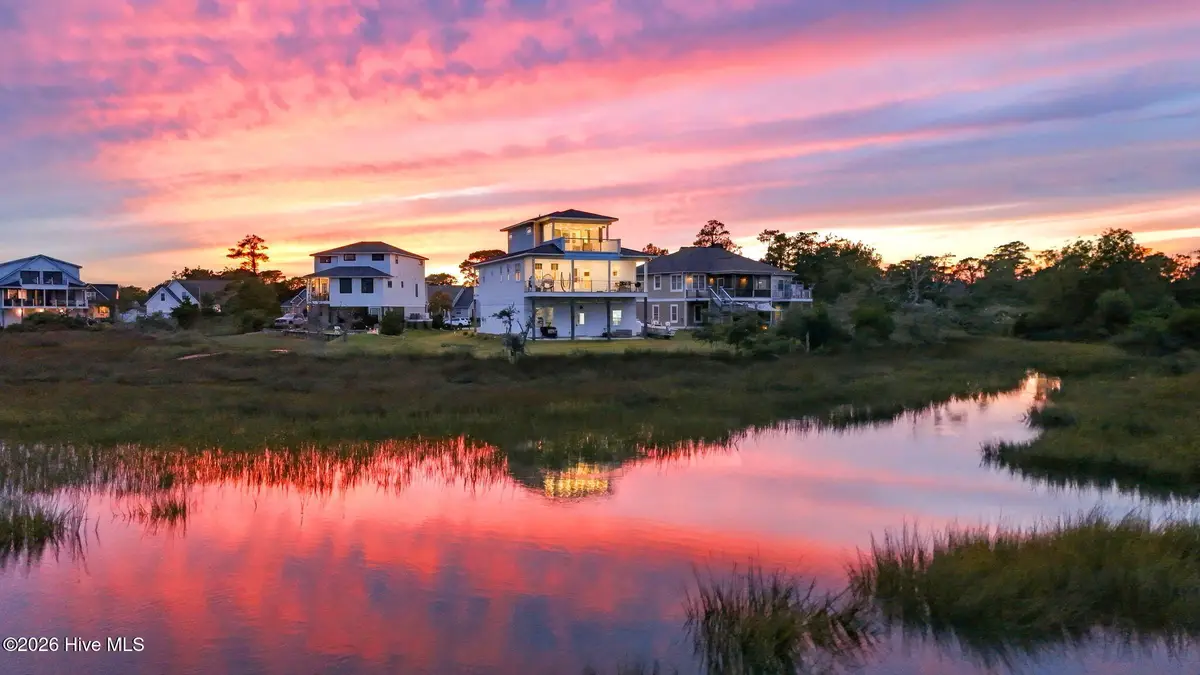 916 Calamanda Court, Morehead City, NC 28557 - #1