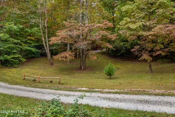 615 Valley View Heights Lane, Andrews, NC 28901