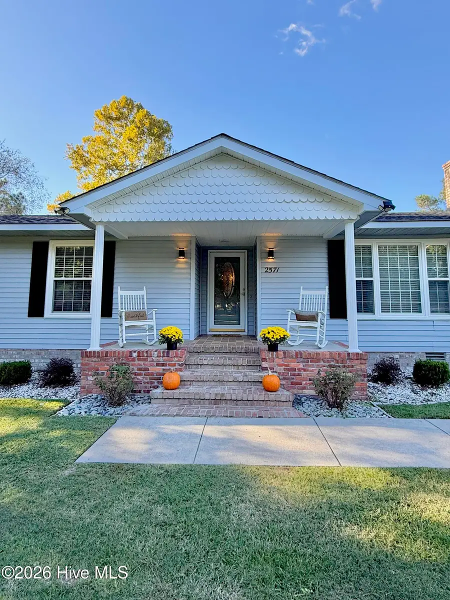 2571 English Squire Drive, Kinston, NC 28504 - #2