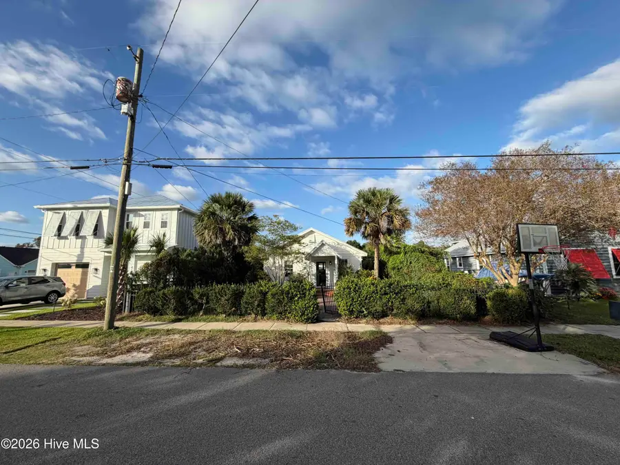 416 Raleigh Avenue, Carolina Beach, NC 28428 - #2