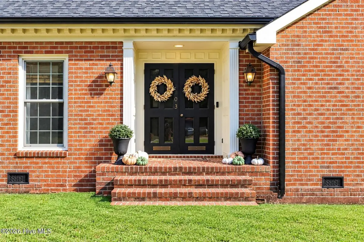 2203 Rouse Road, Kinston, NC 28504 - #1