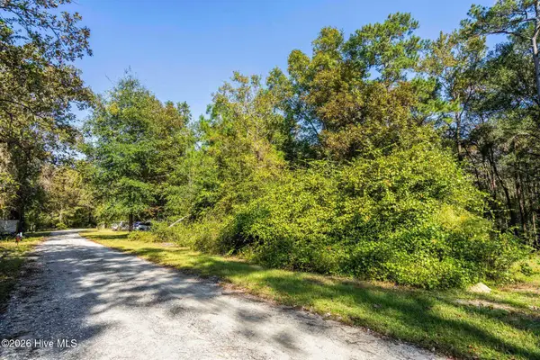 5 Riverview Drive, Burgaw, NC 28425