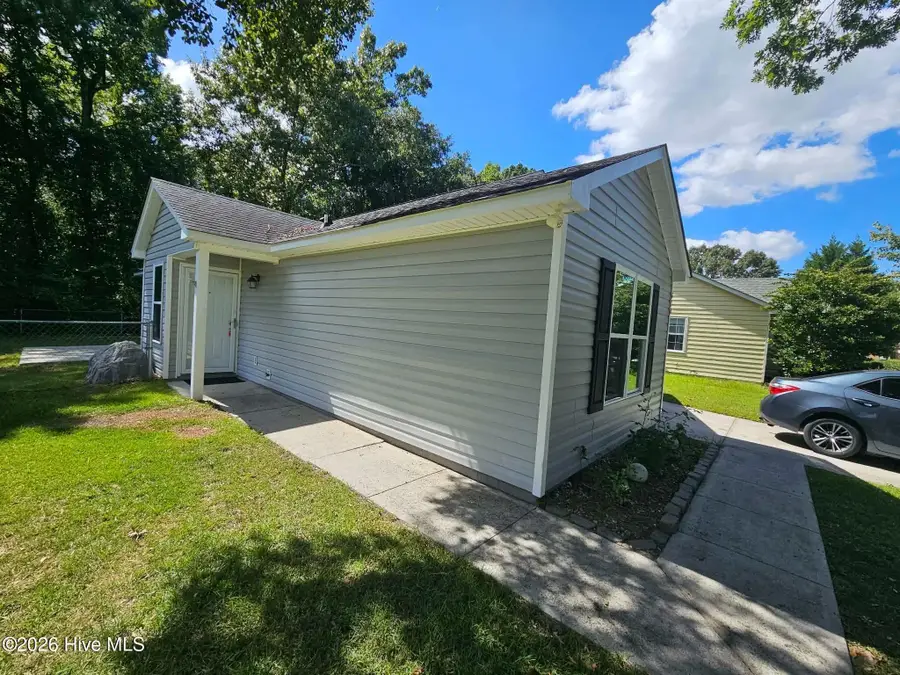 616 S Hampton Drive, Jacksonville, NC 28546 - #2