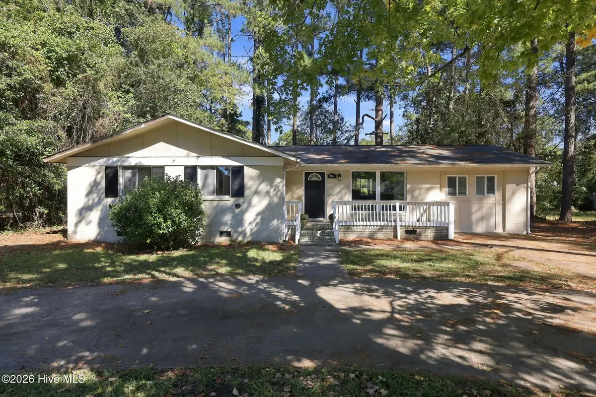 304 W 15th Street, Washington, NC 27889 - #1