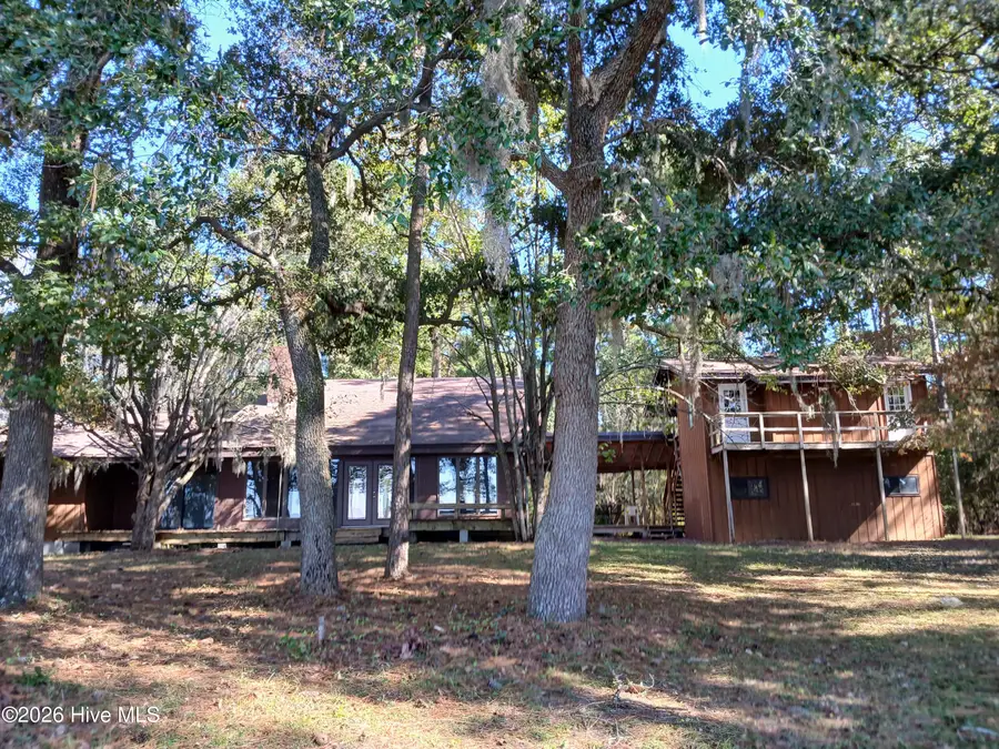 5684 Creek Pointe Road, New Bern, NC 28560 - #3