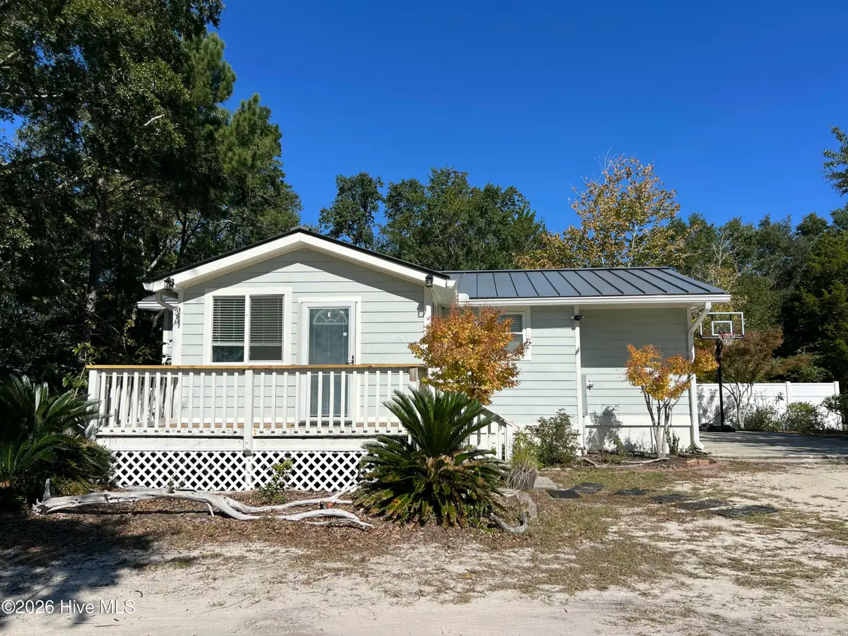 114 Stuart Avenue, Southport, NC 28461 - #1