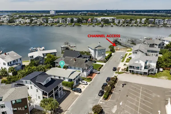 9 W Fayetteville Street, Wrightsville Beach, NC 28480