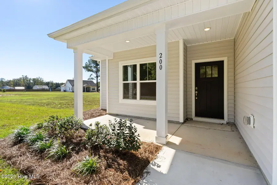 200 Et Batson Road, Burgaw, NC 28425 - #2