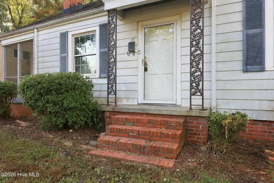 102 Park Drive, Greenville, NC 27858 - #3