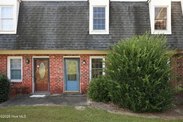 38 Barnes Street, Greenville, NC 27858