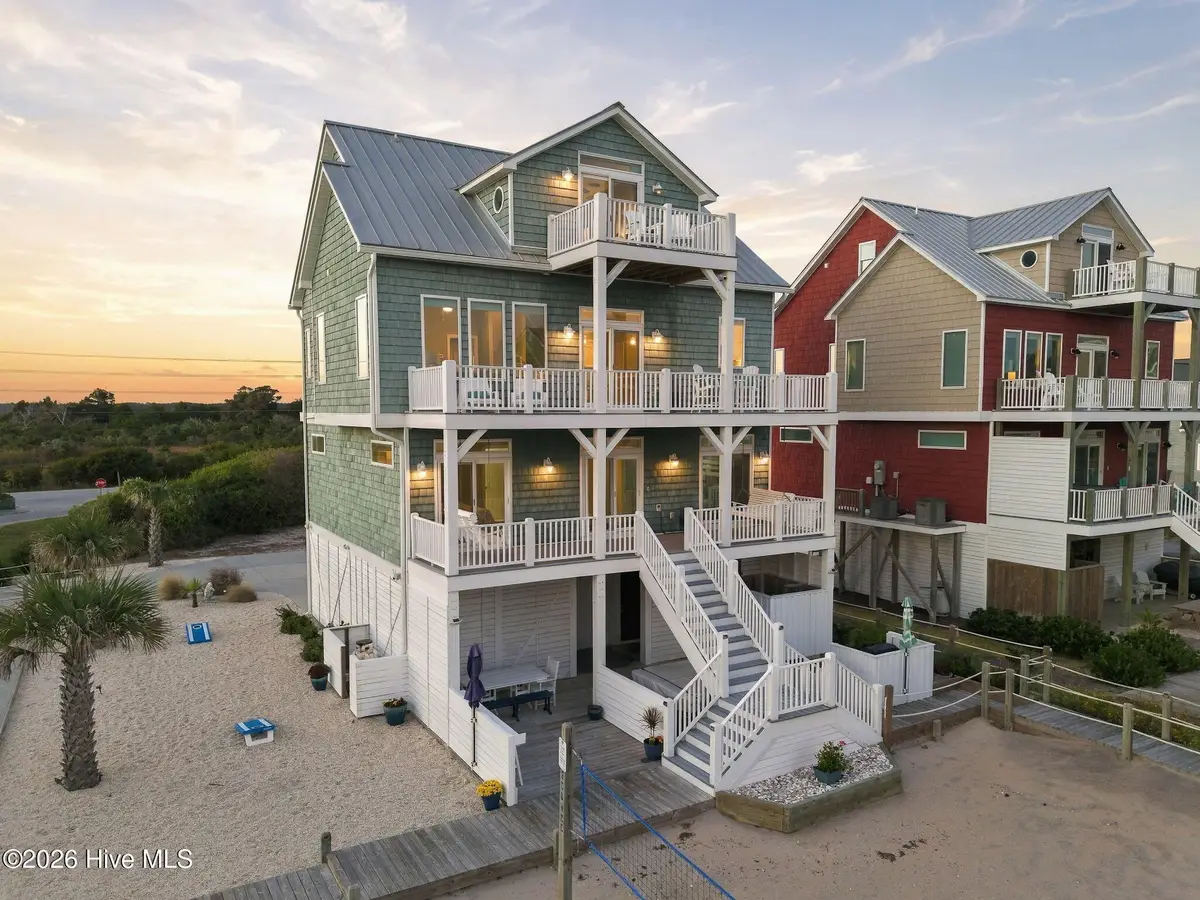 606 Hampton Colony Circle, North Topsail Beach, NC 28460 - #1
