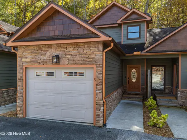 130 Emory Circle #Unit 5, Blairsville, GA 30512