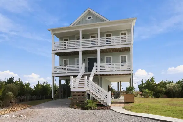 180 Pasture Point Lane, Smyrna, NC 28579