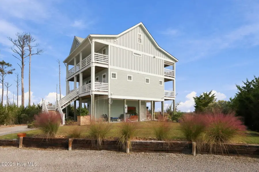 180 Pasture Point Lane, Smyrna, NC 28579 - #3