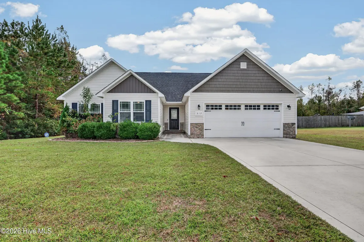 317 Murphy Drive, Jacksonville, NC 28540 - #1