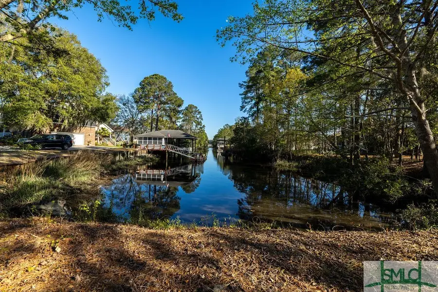 317 Lakeshore Drive, Savannah, GA 31419 - Image #2