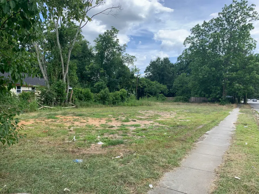 1858 Walker Street, Augusta, GA 30904 - Image #3