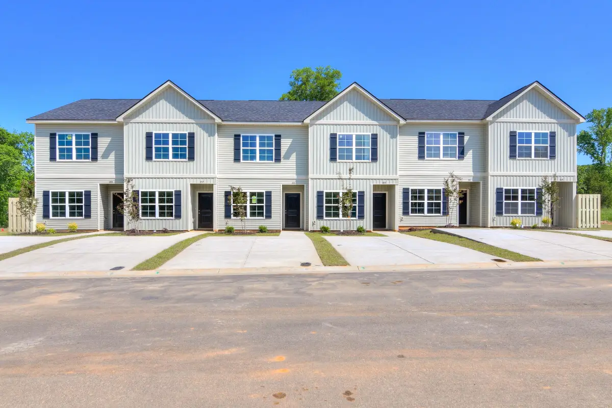 103 Constitution Circle Drive #D, Washington, GA 30673 - Image #1