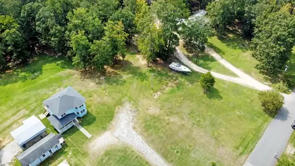 1051 Lake Dr., Lincolnton, GA 30817