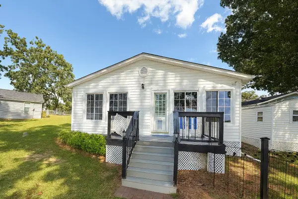 64 Peaceful Way, Prosperity, SC 29127