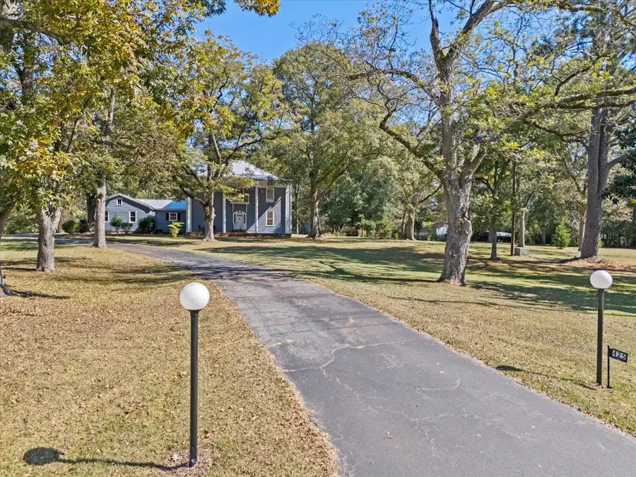 425 Thomson Rd Road, Washington, GA 30673 - Image #2