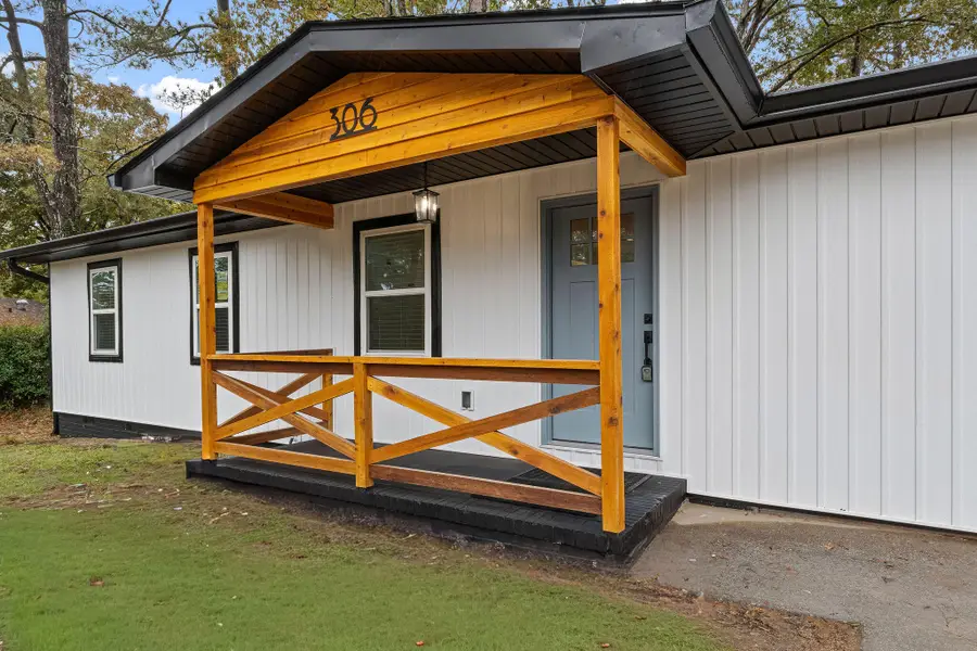 306 Michael Street, Thomson, GA 30824 - Image #2