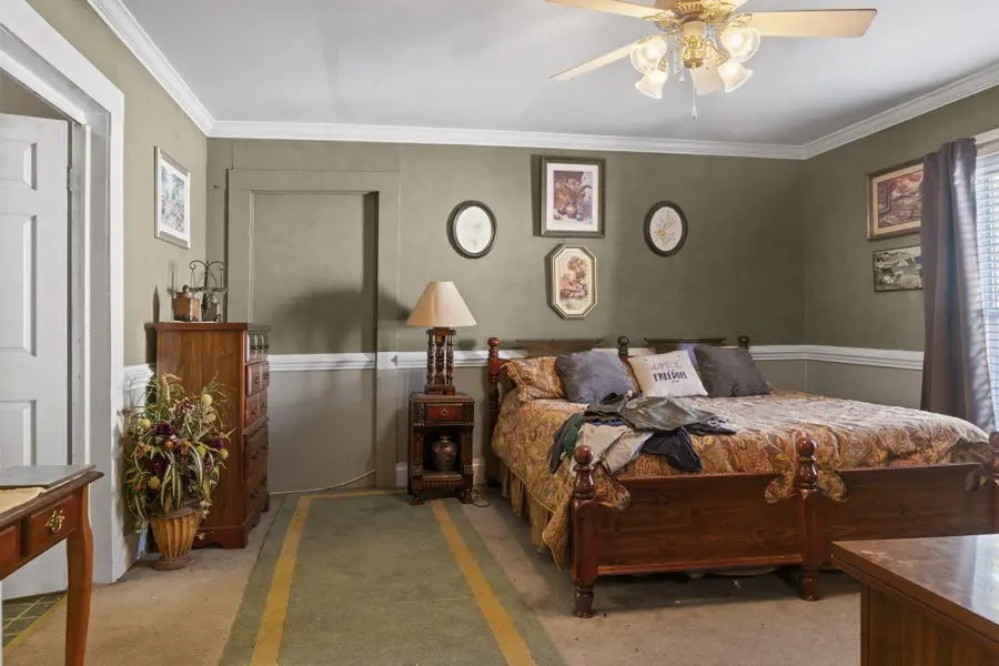 261 Myrtle Street, Gloverville, SC 29828 - Image #2