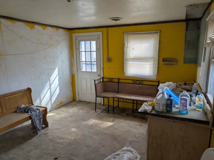 256 Seivern Road, Wagener, SC 29164 - #2