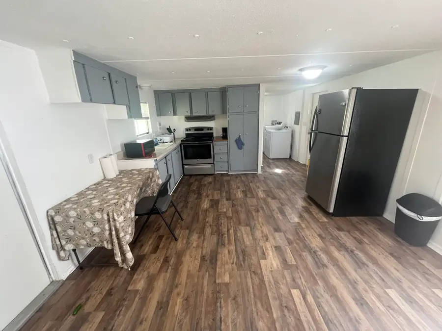 625 Allen Street, Swainsboro, GA 30401 - #2