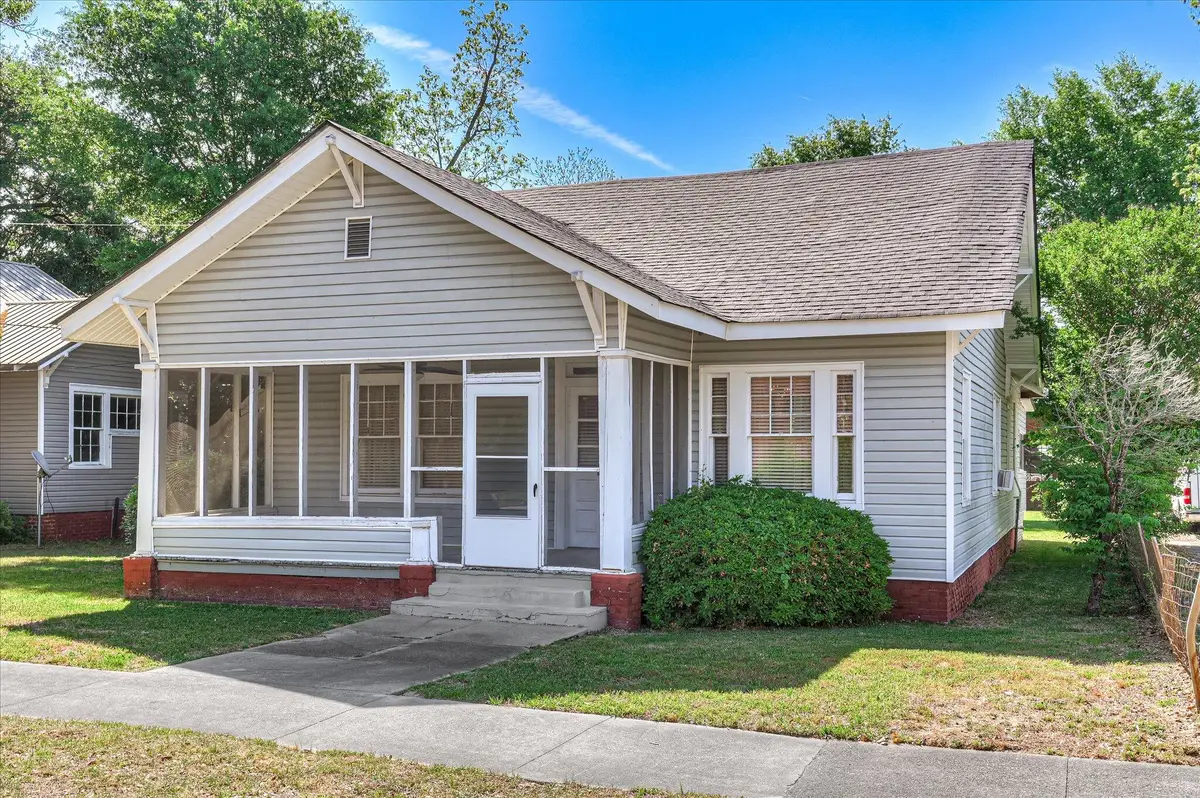 110 E 8th Street, Waynesboro, GA 30830 - #1