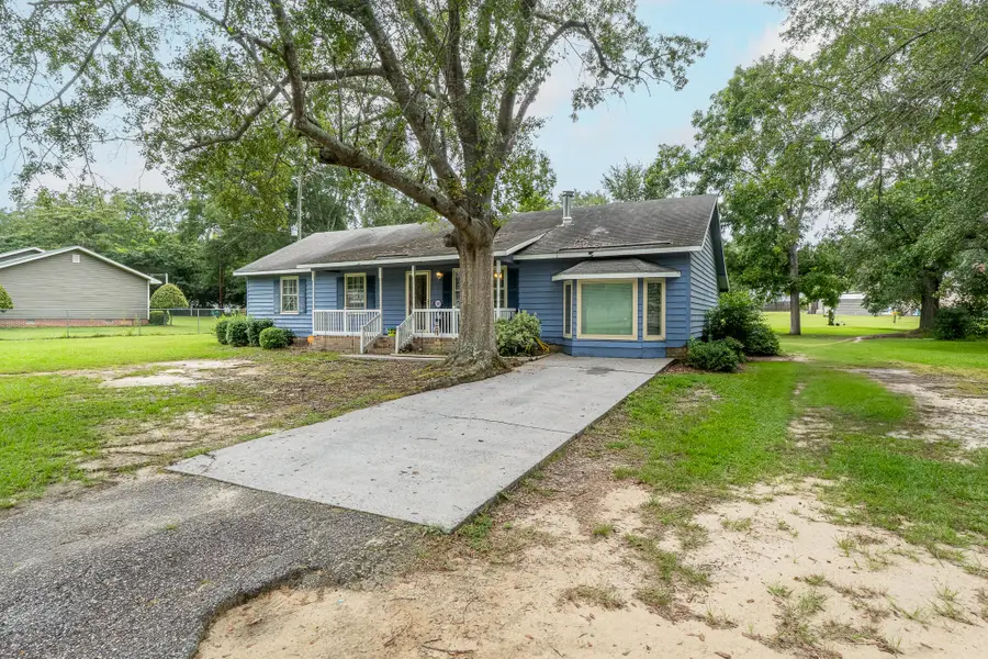 240 Camelia Street, Barnwell, SC 29812 - #3