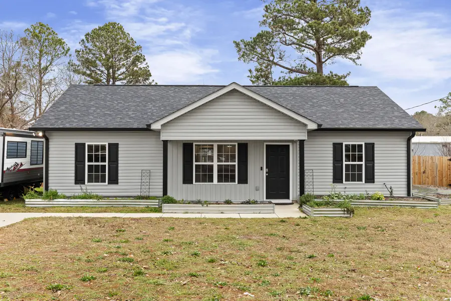 109 Matthews Street, Wrens, GA 30833 - #2