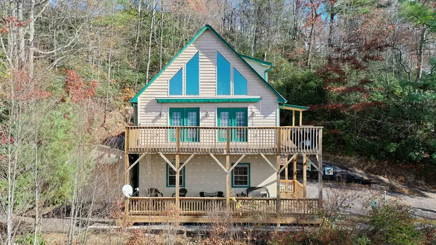 325 Azalea Ridge, Topton, NC 28781 - #2