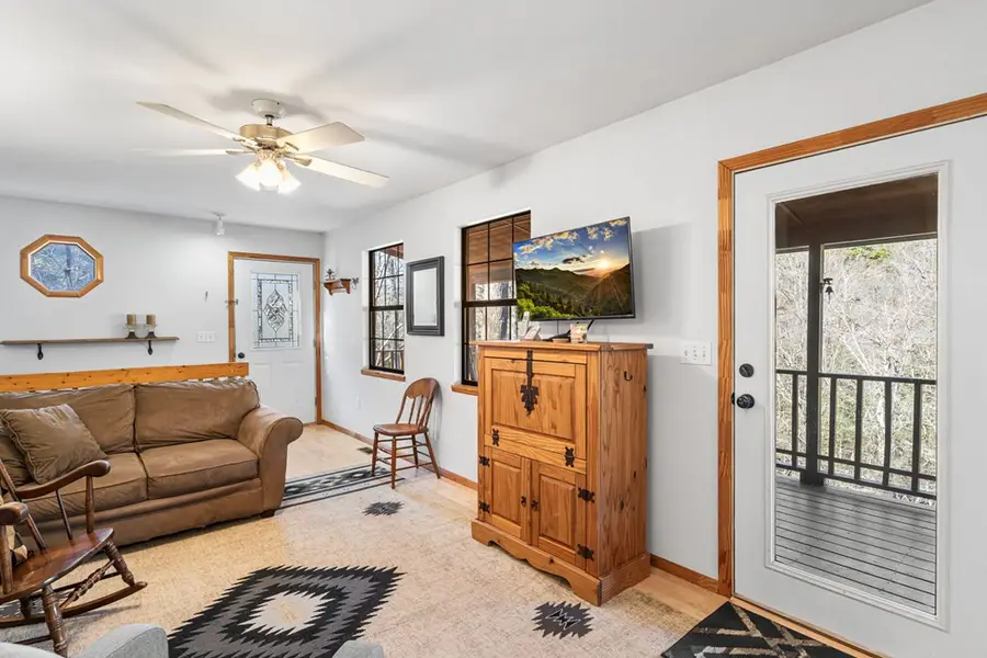 608 Hilltop Lane, Murphy, NC 28906 - #3