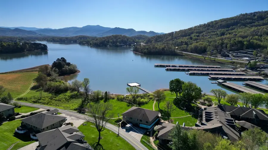 1688 Lakeview Drive #1-A, Young Harris, GA 30582 - #2