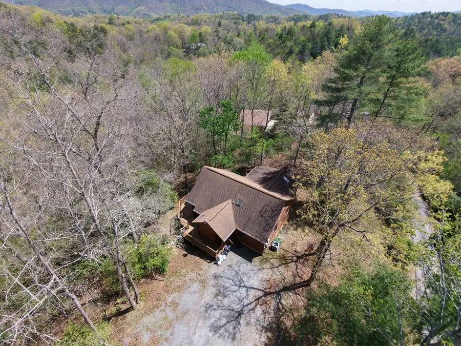 124 Bradford Drive, Marble, NC 28905 - #2