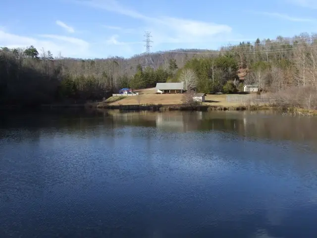 51-53 Hickory Lane, Robbinsville, NC 28771 - #2