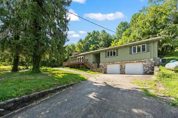 30 Arlington Extension, Bryson City, NC 28713