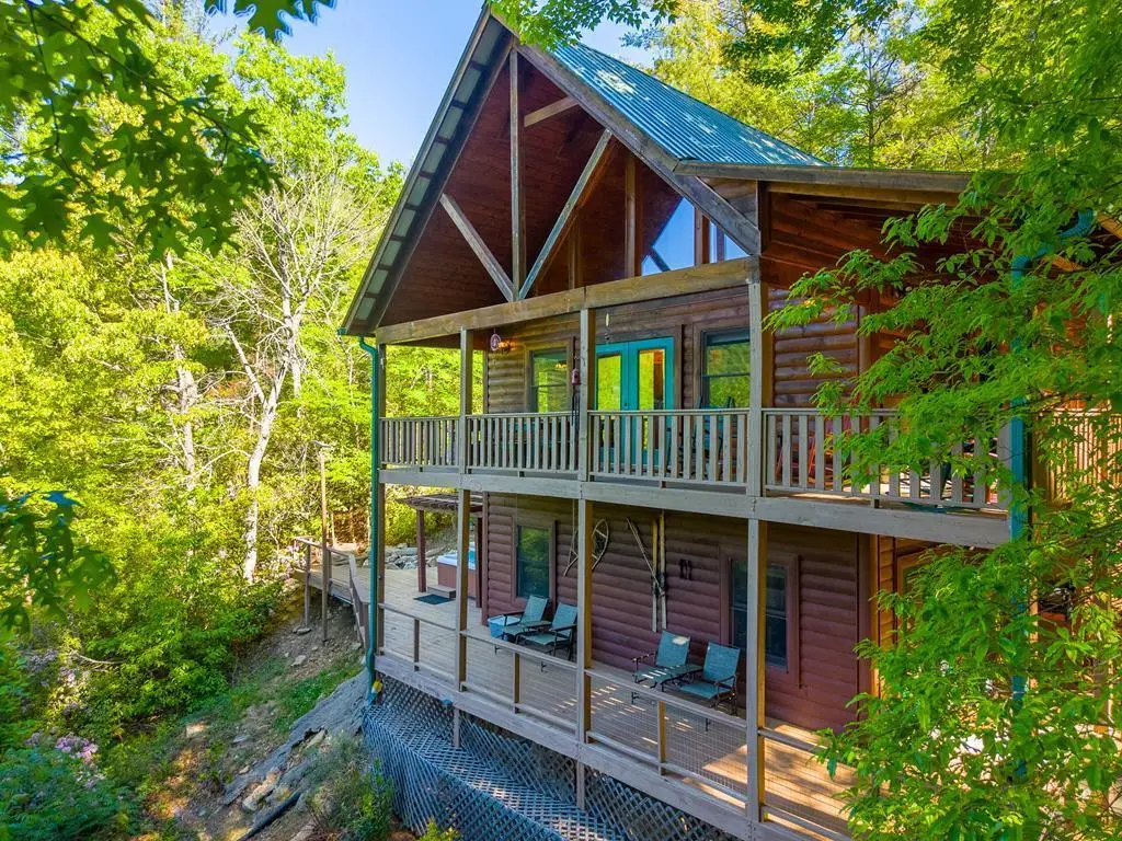 434 Bear Creek Drive, Robbinsville, NC 28771 - #1