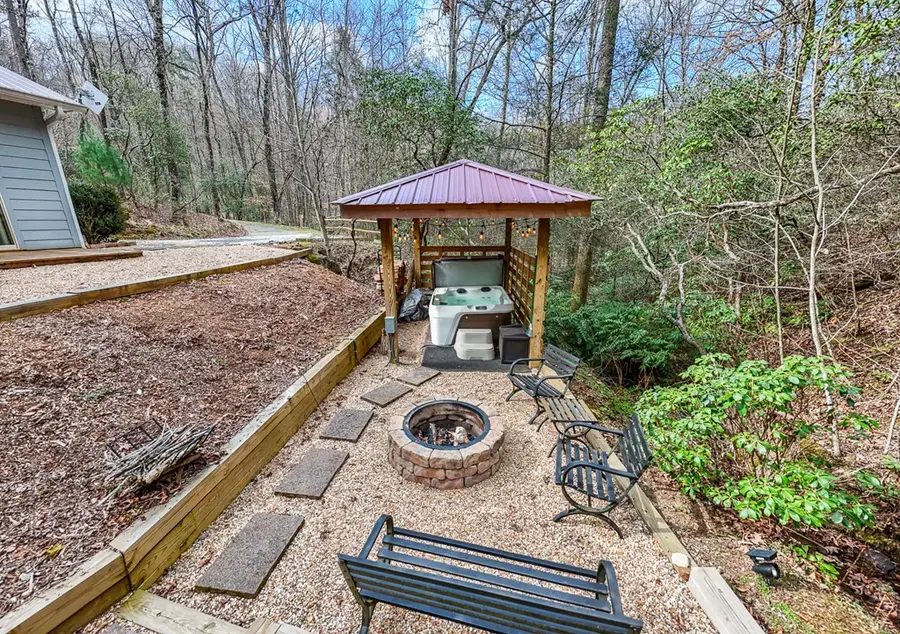 187 Gardenia Court, Valleytown, NC 28901 - #3