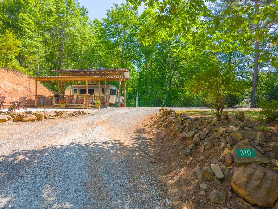 310 Wolf Creek Heights Road, Almond, NC 28702 - #2