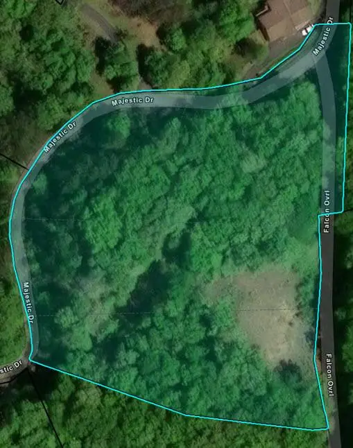 Tr 2 Flacon, Hayesville, NC 28904