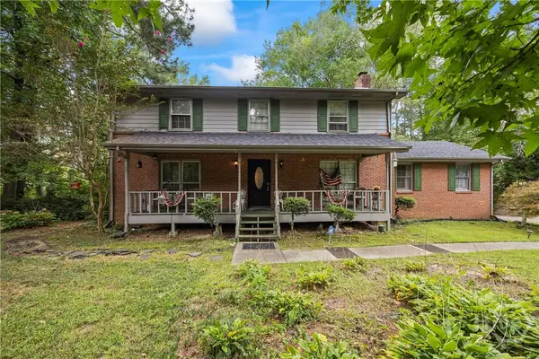 3157 Brooks Drive, Snellville, GA 30078