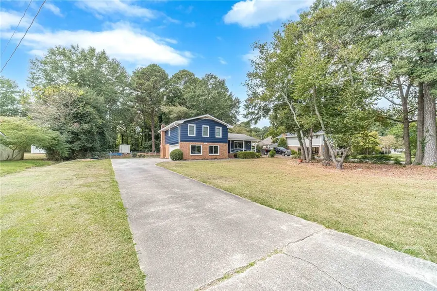 2207 Windsor Drive, Snellville, GA 30078 - Image #2